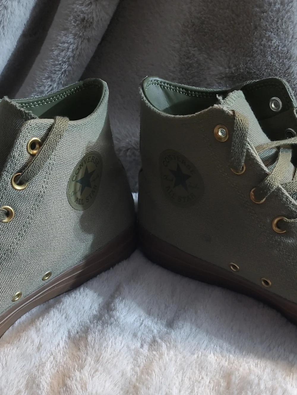 Converse CTAS High Top Sneakers Mens 12 - Picture 7 of 9